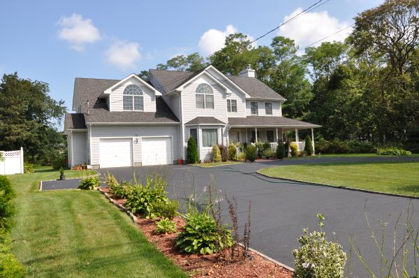 Driveway Resealing in Blue Springs